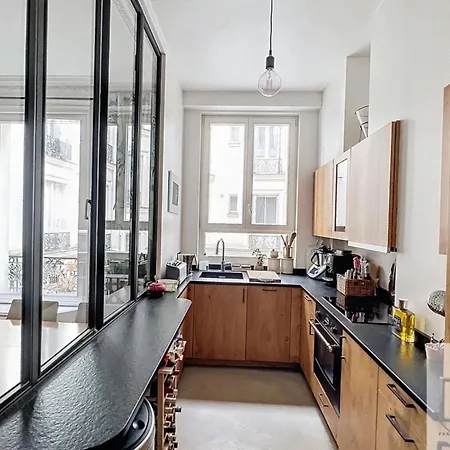 Magnificent Cosy And Romantic Apartment Paris